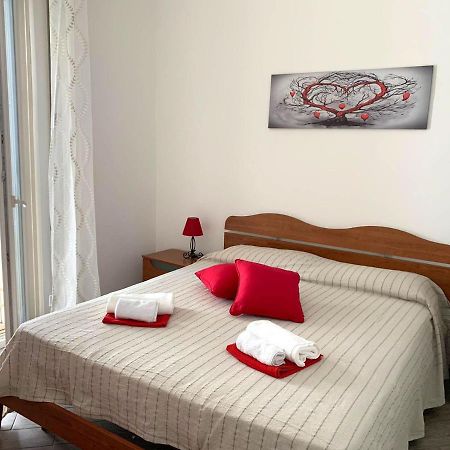 La Casina Di Anzio - Appartamento A 50M Dal Mare Exterior photo
